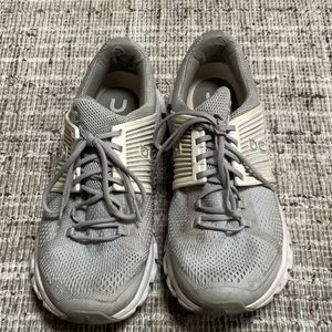 On Cloud X Running Shoes